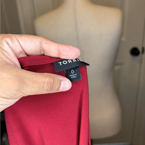 Torrid Elegant Red Women's Top - Picture 4 of 7